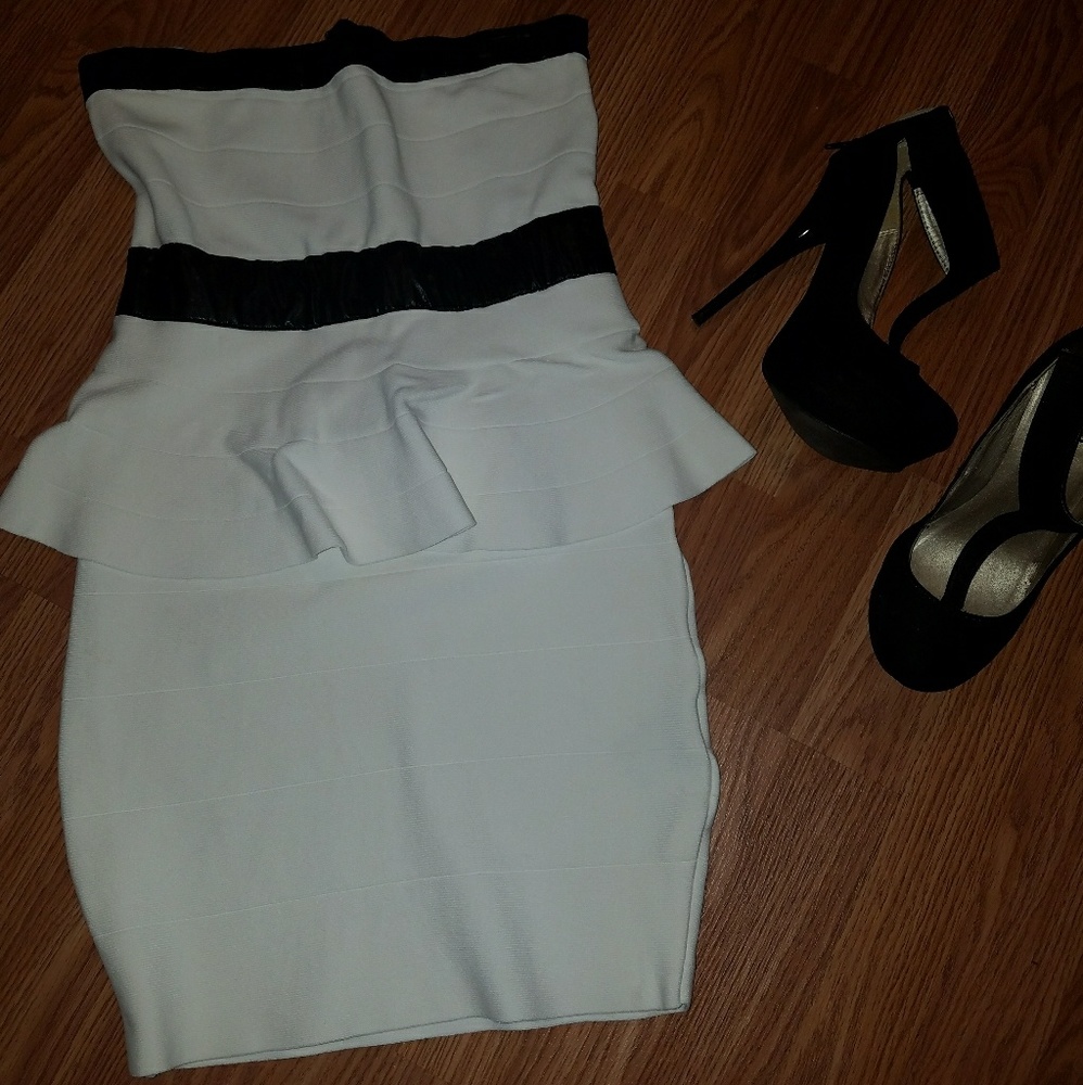 Bebe dress